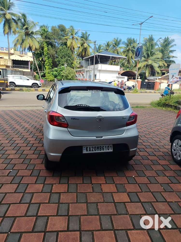 Tata Tiago 1.2 Revotron Xza, 2017, Petrol