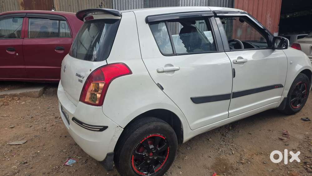 Maruti Suzuki Swift 2010 Km Driven