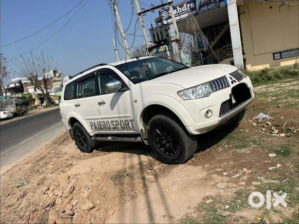 Mitsubishi Suv Diesel 2015 4*4