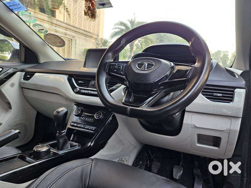 Tata Nexon, 2020, Petrol
