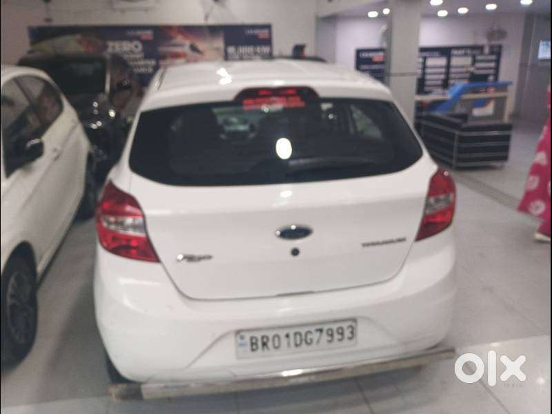 Ford Figo 2012-2015 Petrol Titanium, 2017
