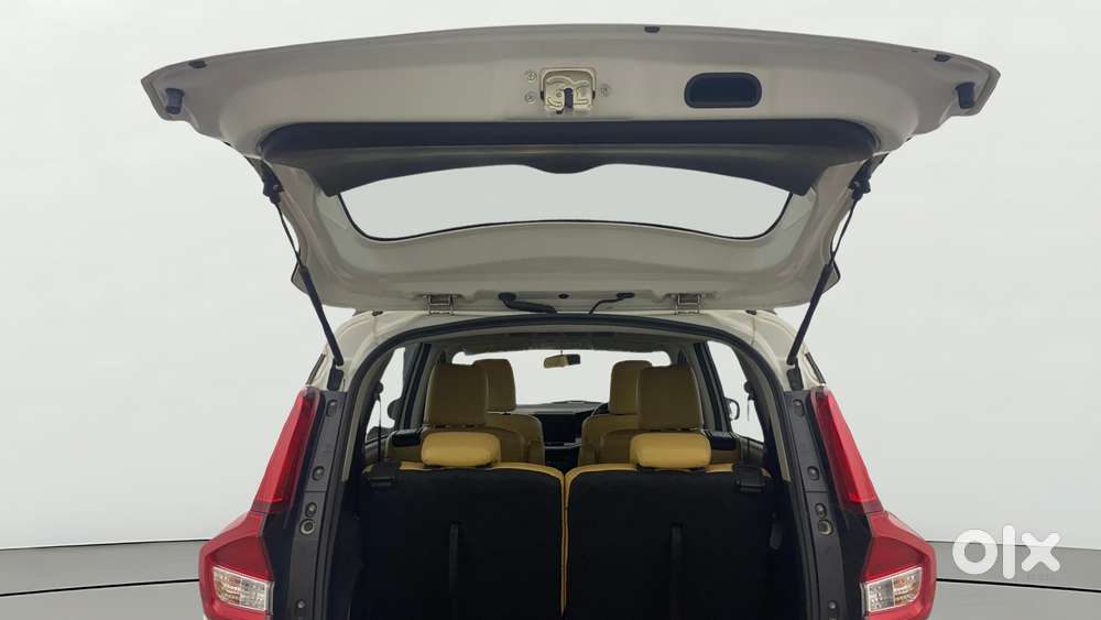 Maruti Suzuki Xl6 Alpha, 2021, Petrol