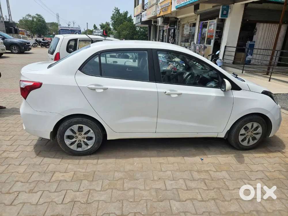 Hyundai Xcent 2017