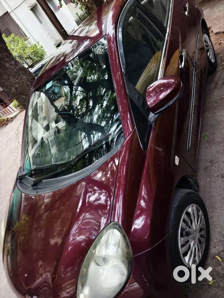 Honda Amaze 2nd Gen 2015 Petrol Well Maintained