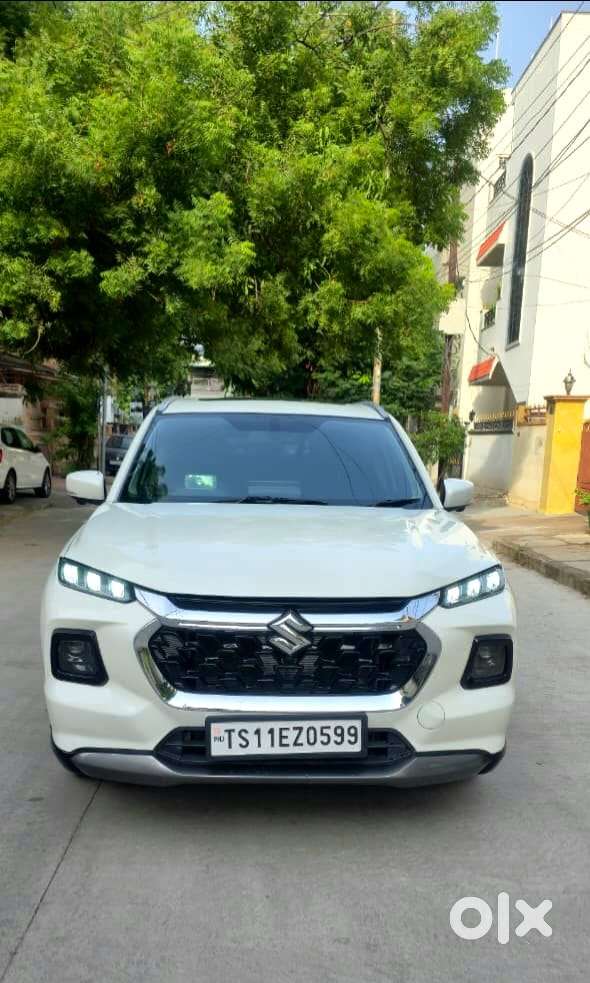 Maruti Suzuki Grand Vitara 1.5 Alpha Plus Intelligent Hybrid Ecvt, 2..