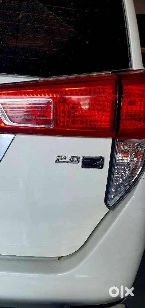Toyota Innova Crysta 2.8 Zx At 7 Seater, 2019, Diesel