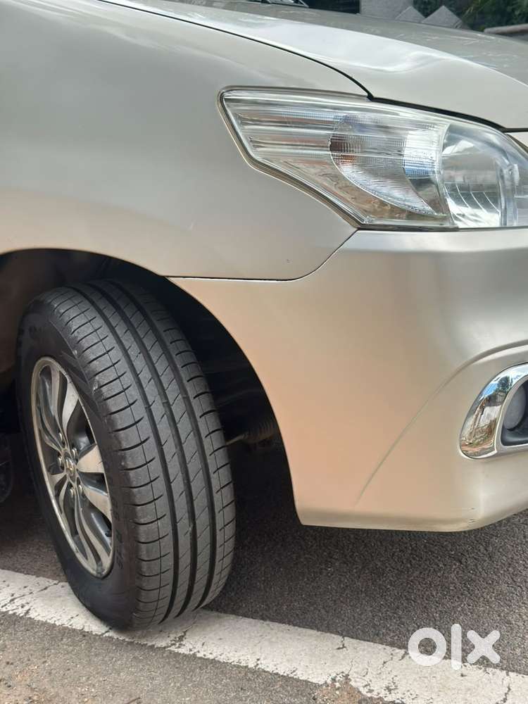 Toyota Innova 2.5 Z Diesel 7 Seater, 2015, Diesel