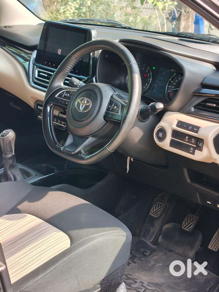Toyota Glanza, 2023, Petrol