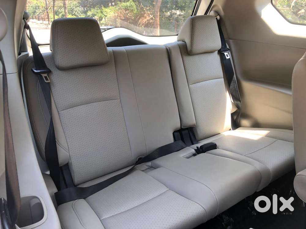 Mahindra Marazzo M8, 2019, Diesel