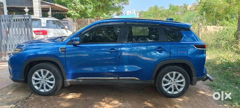 Toyota Urban Cruiser Hyryder 2023 Cng & Hybrids Well Maintained