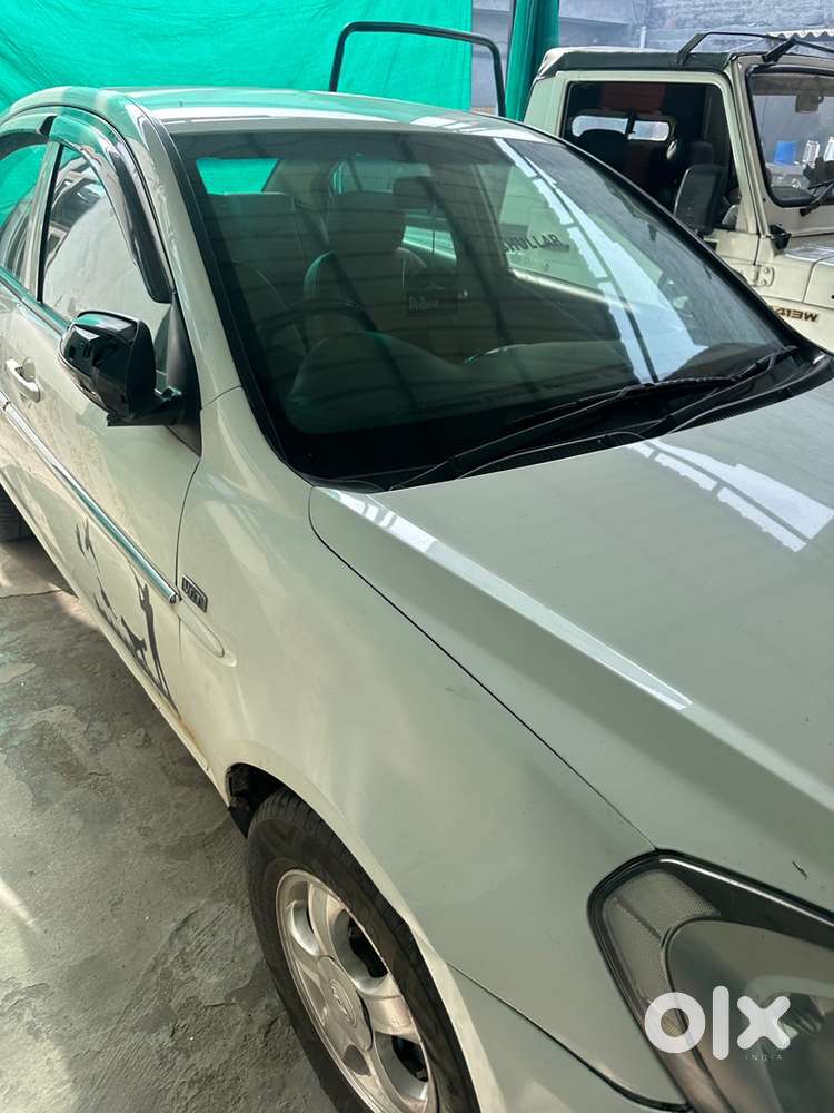 Hyundai Verna Diesel Manual 2011