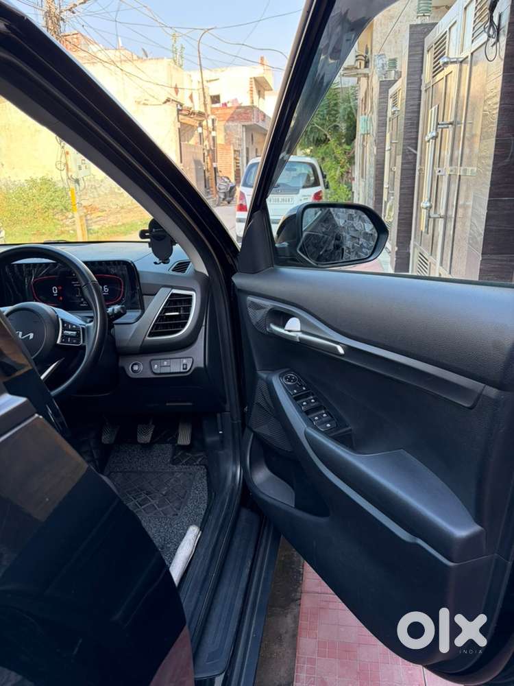 Kia Seltos 1.5 Htk Plus Petrol Mt 2024 | Black Colour |