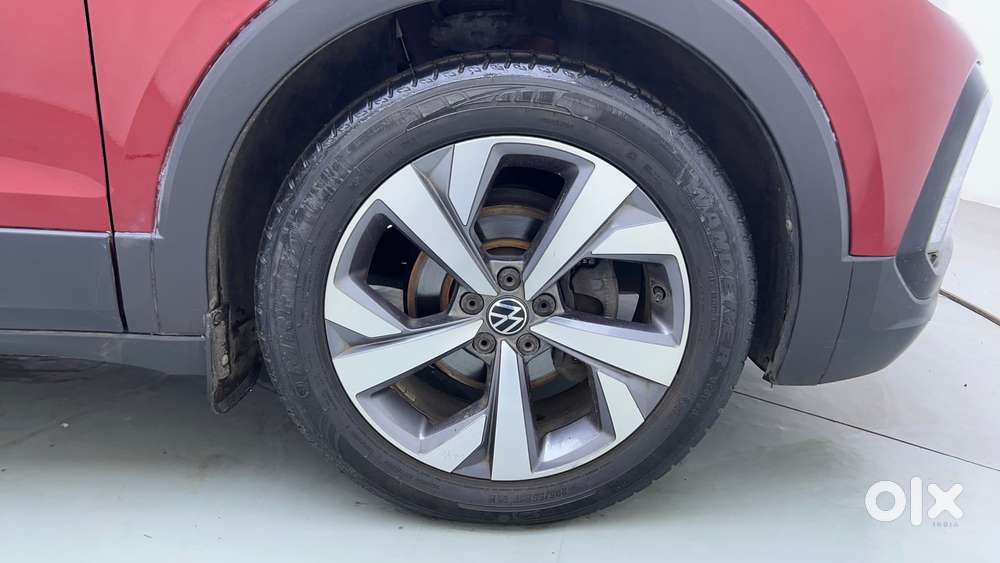 Volkswagen Taigun Topline 1.0 Tsi At (electric Seats), 2022, Petrol