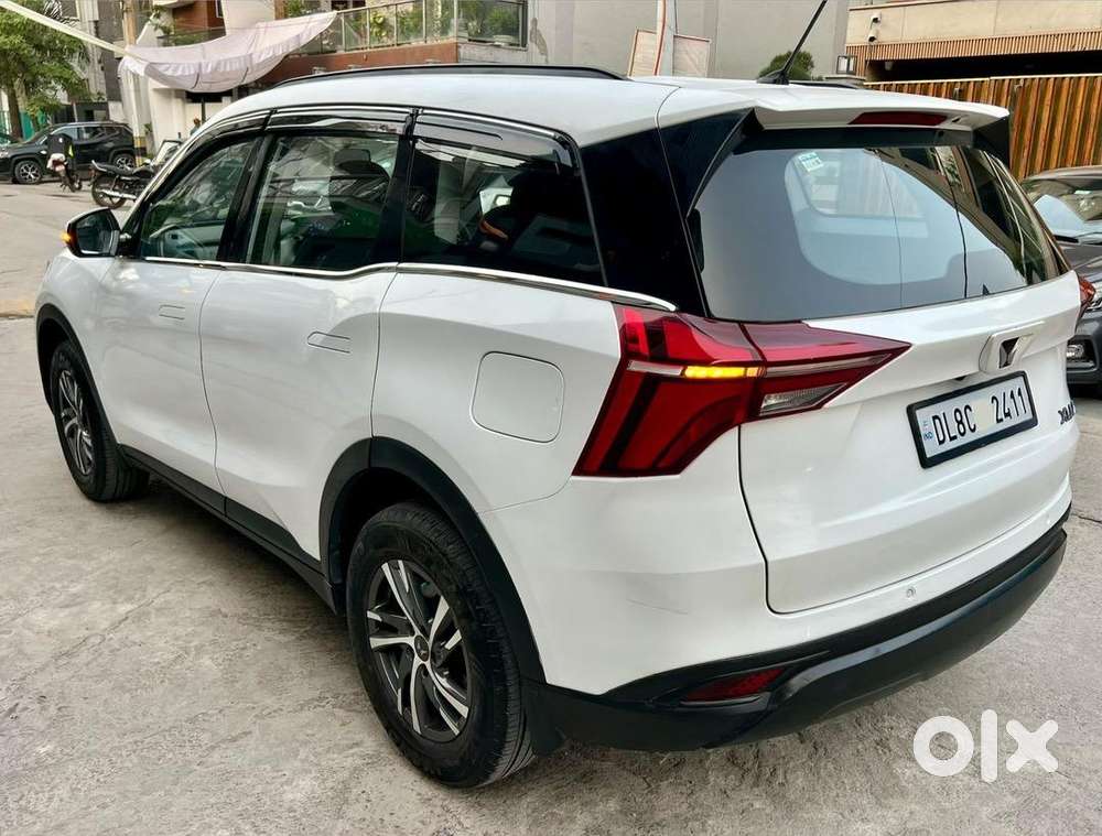 Mahindra Xuv700 2022 Petrol 35000 Km Driven