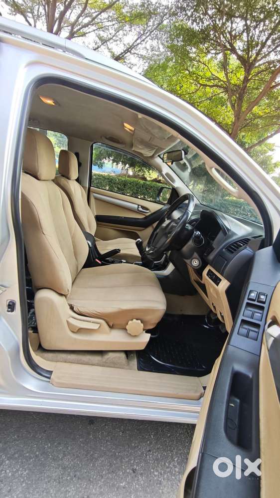 Isuzu D-max V-cross 4x4, 2017, Diesel