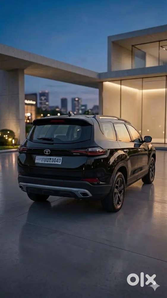 2021 Tata Safari Black - Top Notch Condition - Single Handed Driven