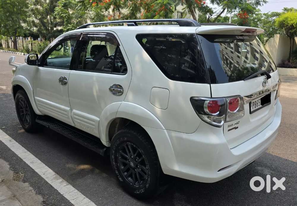 Toyota Fortuner 2015 Automatic 4 By 4 Well Maintained