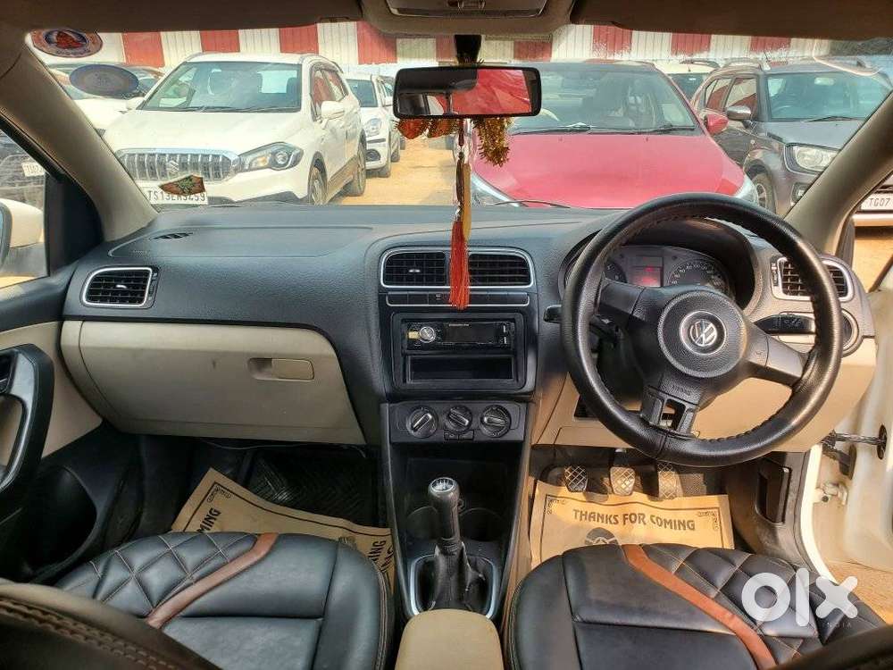 Volkswagen Polo 2009-2013 Petrol Highline 1.6l, 2011, Petrol