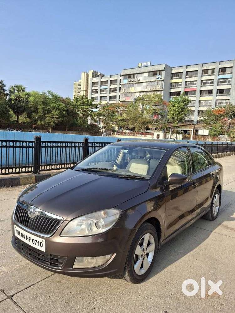 Skoda Rapid [2016-2020] 1.5 Style Plus Tdi At, 2016, Diesel
