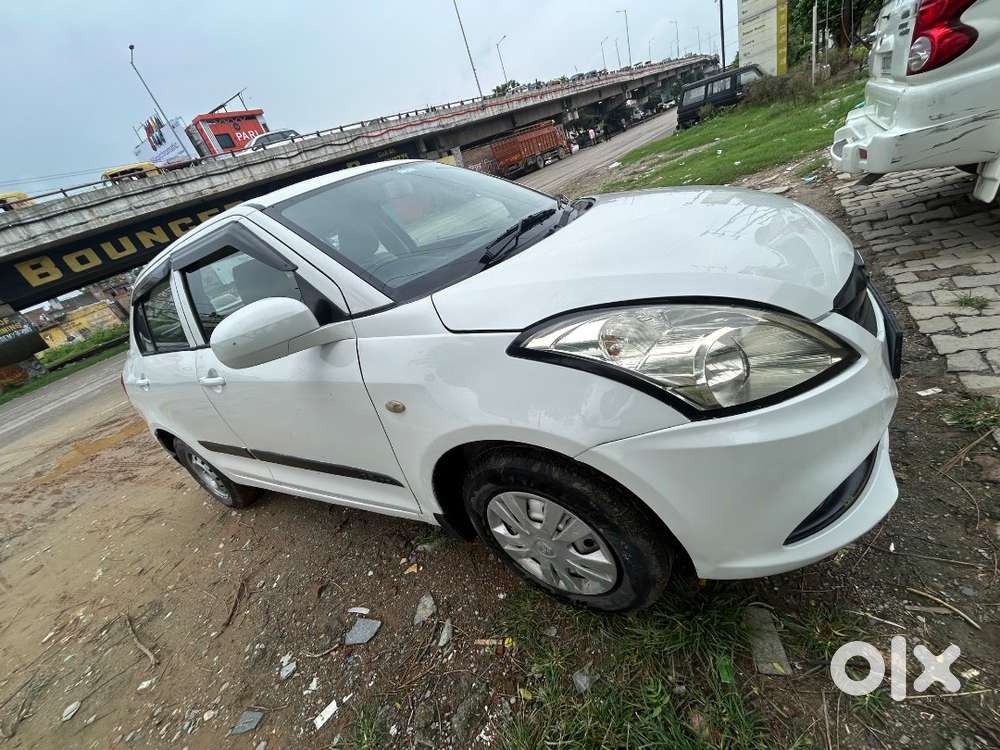 Maruti Suzuki Dzire 2017 Cng & Hybrids 75000 Km Driven