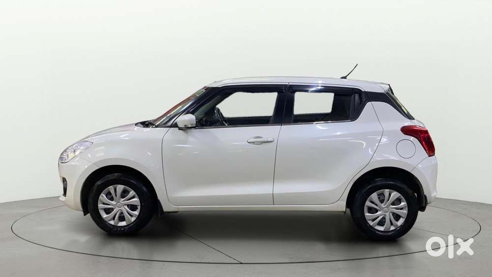 Maruti Suzuki Swift Amt Vxi, 2020, Petrol