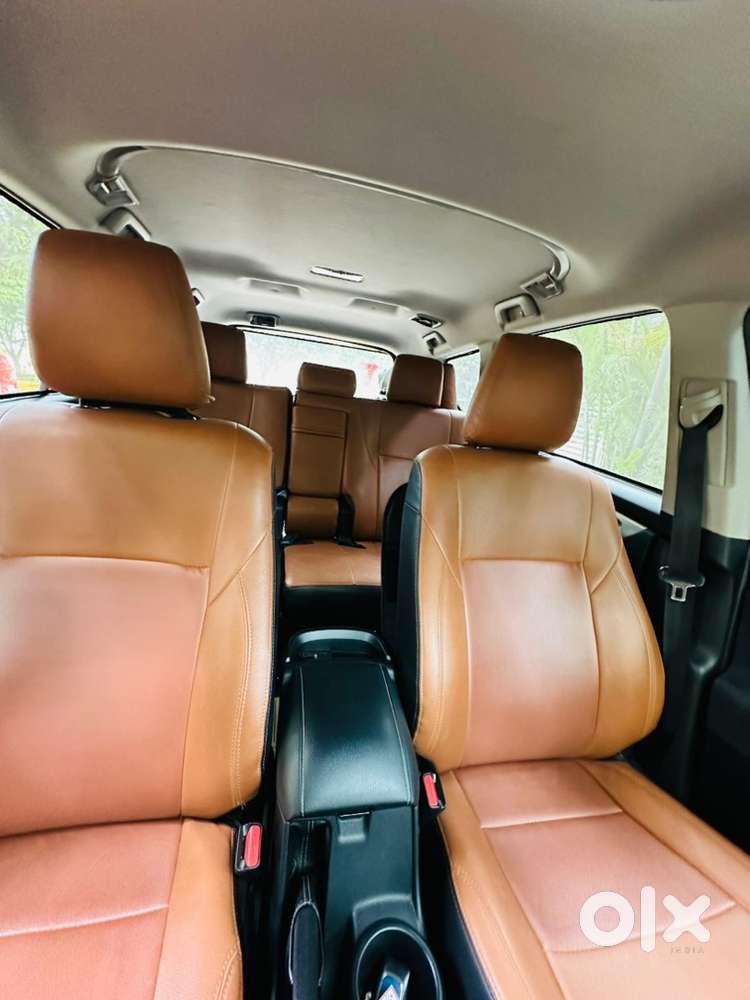 Toyota Innova Crysta Diesel 2017