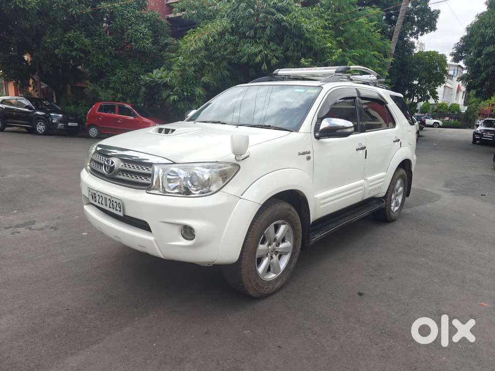 Toyota Fortuner 3.0 4x4 Manual, 2012, Diesel