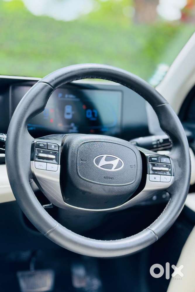 Hyundai Verna, 2023, Petrol