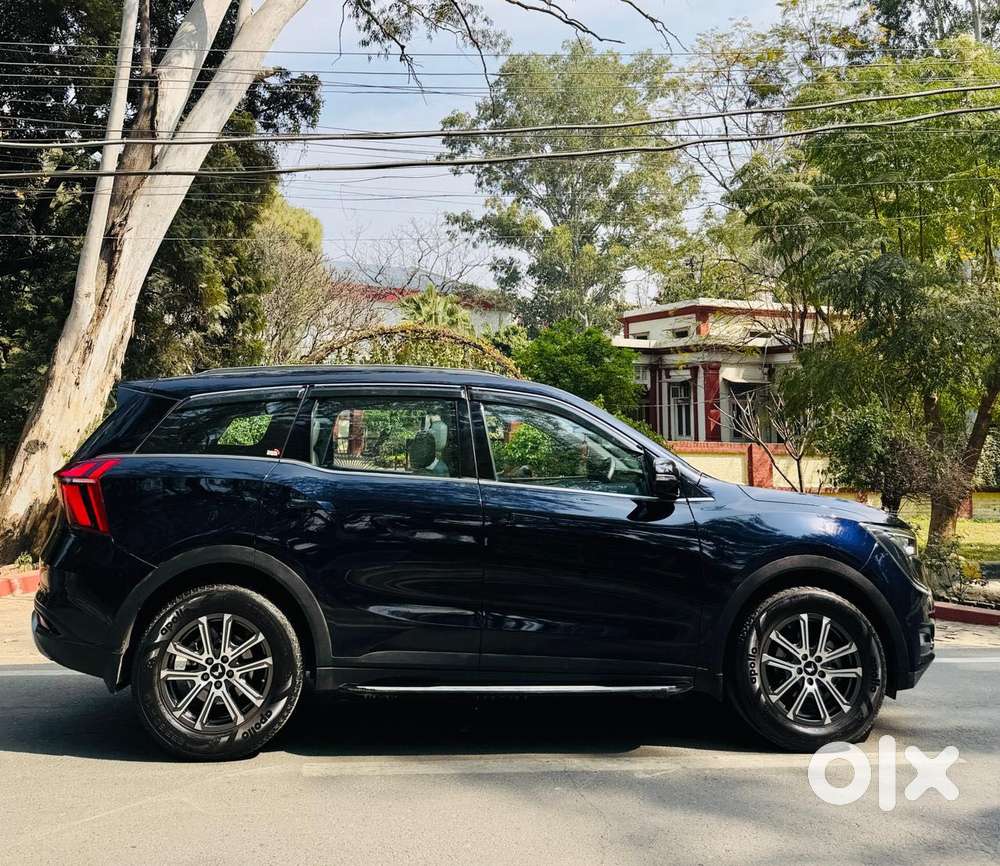 Mahindra Xuv700 2.2 Ax 7 Diesel At Luxury Pack Str, 2024, Diesel