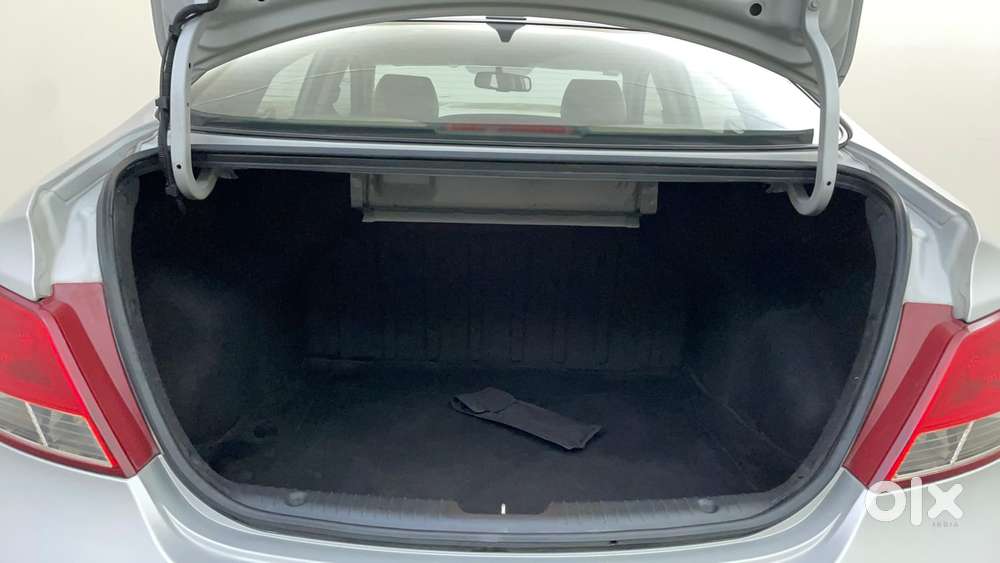 Hyundai Verna [ ] Fluidic 4s 1.6 Vtvt Sx, 2016, Petrol