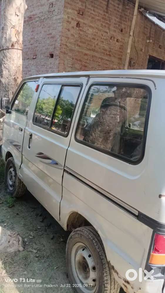 Maruti Suzuki Omni 2012 Cng & Petrol Running 87000 Km Driven
