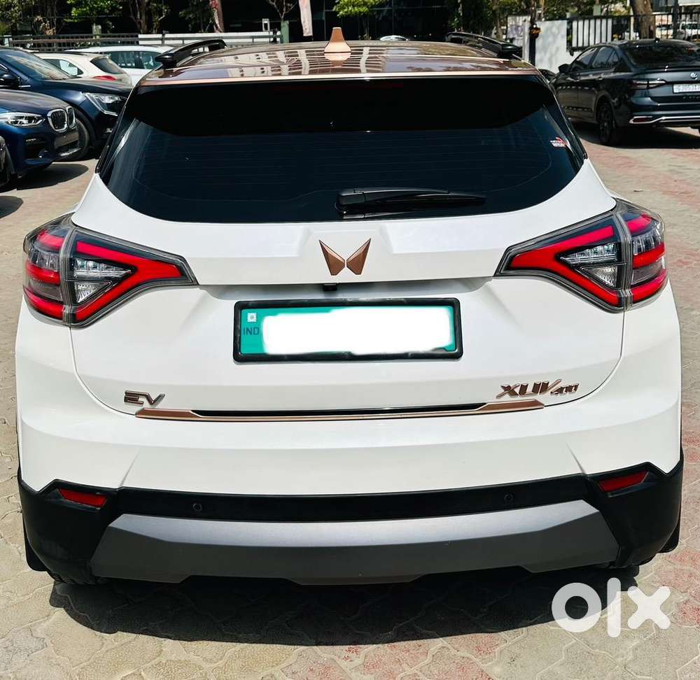 Mahindra Xuv400 2024 Electric Well Maintained