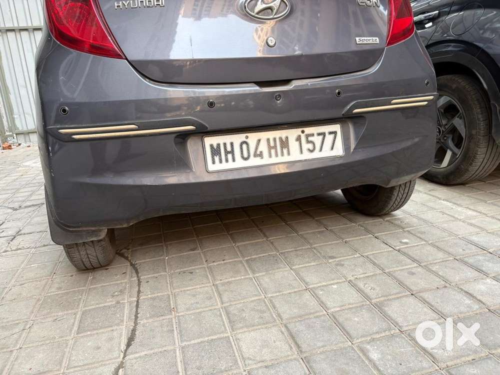 Hyundai Eon Petrol 24000 Km Driven