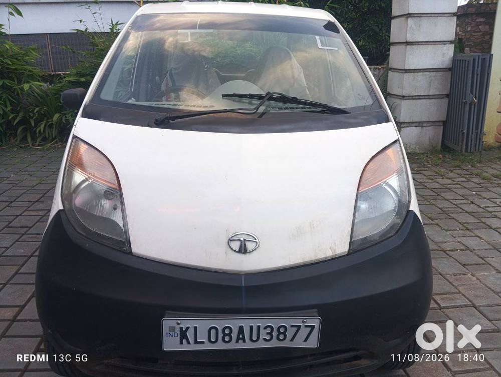 Tata Nano Xe, 2011, Petrol
