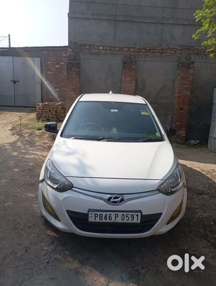 Hyundai I20 2013 Diesel 65553 Km Driven