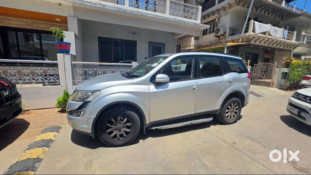 W9at 7 Seater  Single Driver