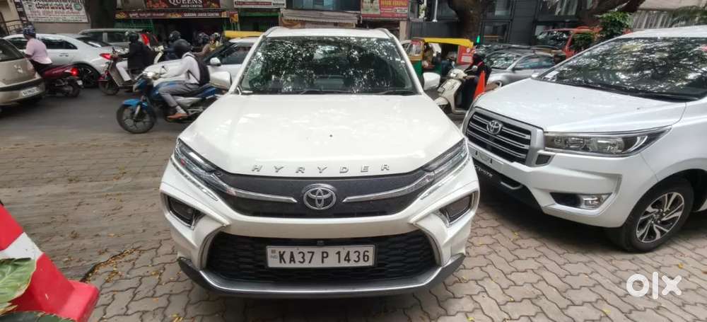 Toyota Urban Cruiser Hyryder, 2025, Petrol