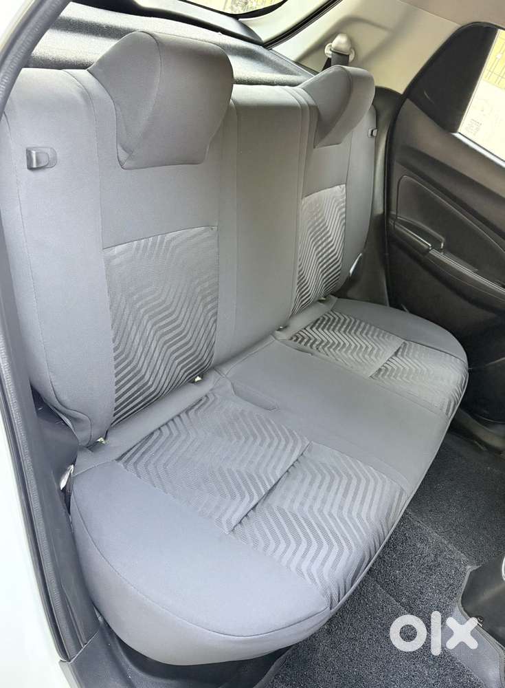 Maruti Suzuki Swift Vxi + Manual, 2022, Petrol