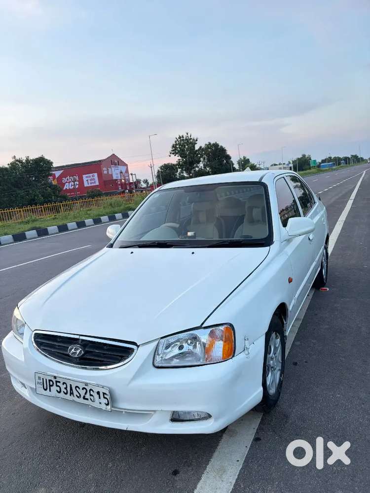 Hyundai Accent Gl Petrol 2011