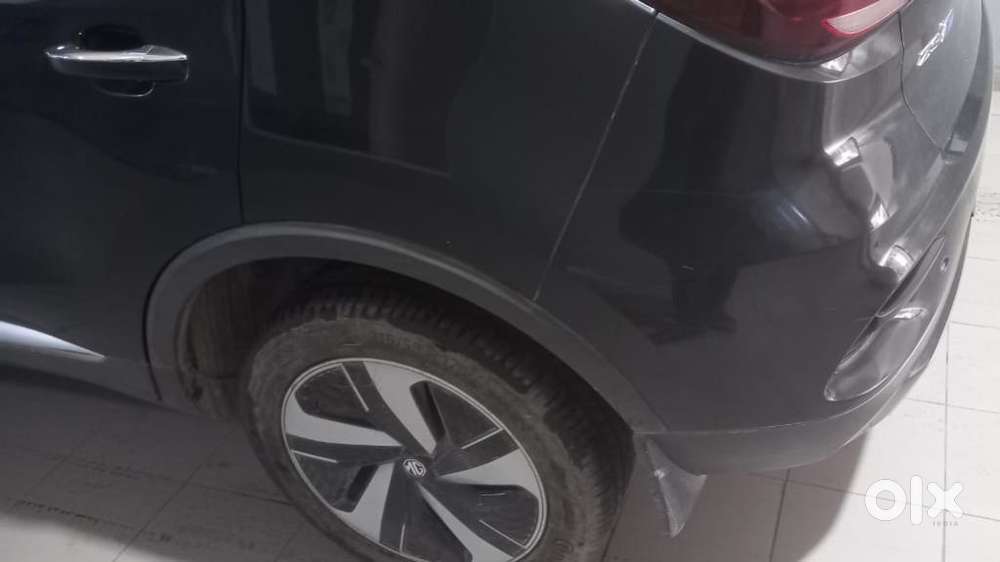 Mg Zs Ev Exclusive Iconic Ivory, 2023, Electric