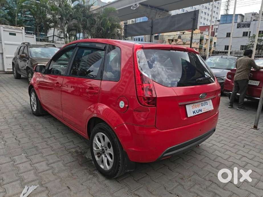 Ford Figo Petrol Zxi, 2010, Petrol