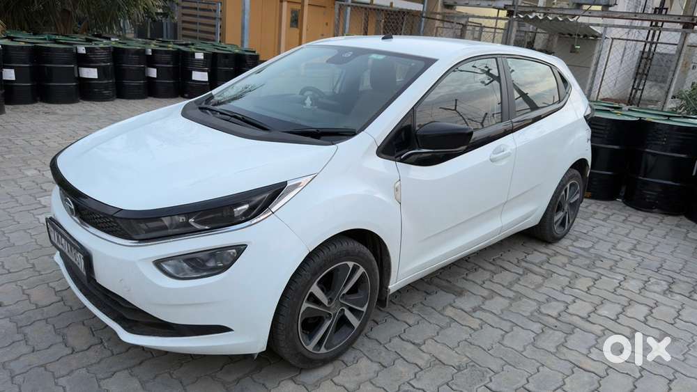 Tata Altroz Petrol 2021