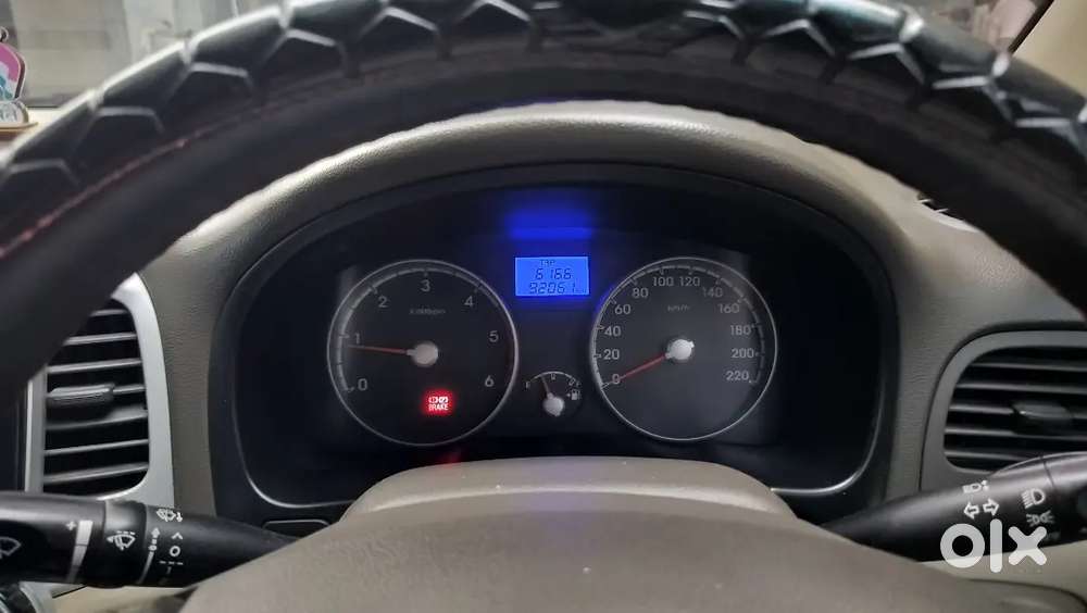 Hyundai Verna Crdi 2010 Model Saaf Suthri Condition