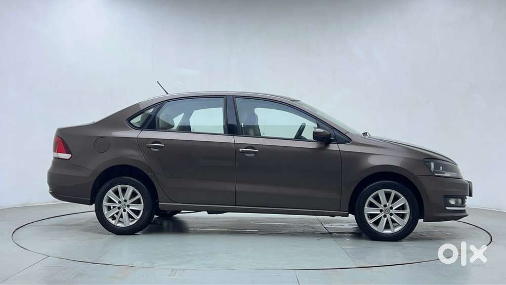 Volkswagen Vento Petrol Highline, 2016, Petrol