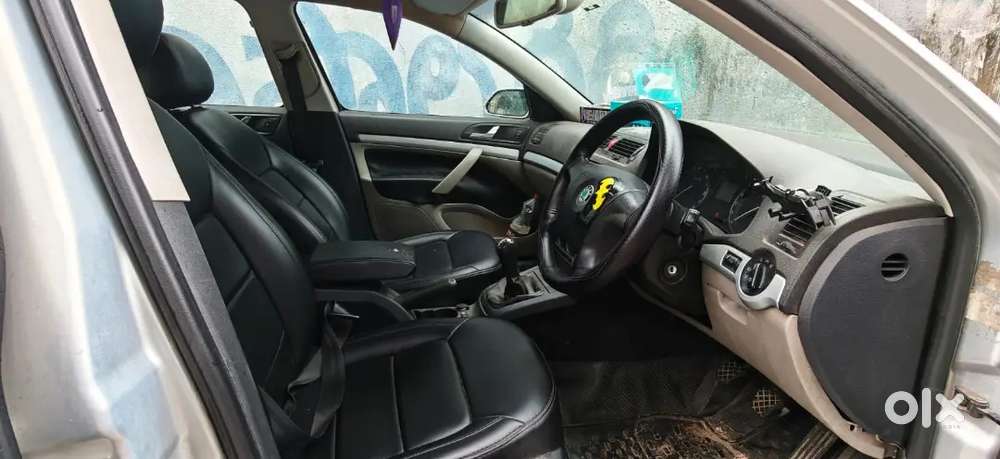 Skoda Laura Ambition 2009