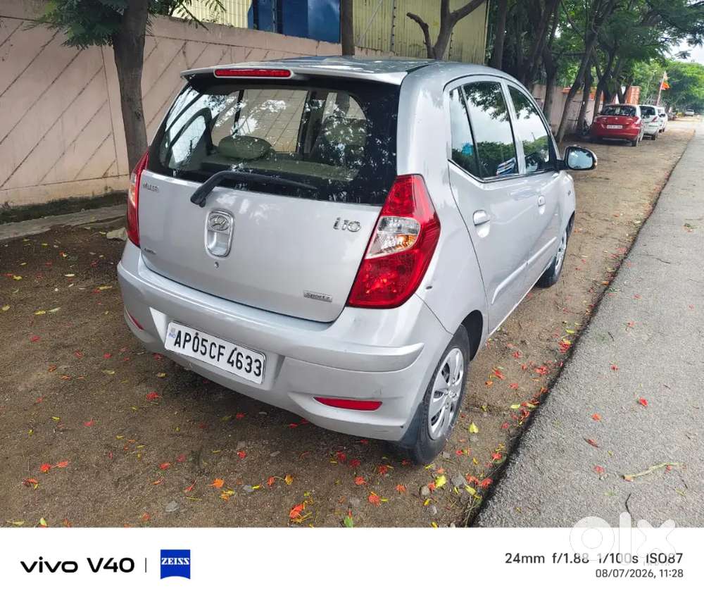 Hyundai I10 2013 Cng & Hybrids 82000 Km Driven