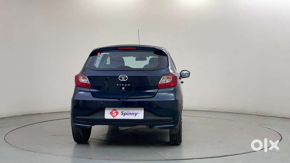 Tata Tiago 1.2 Revotron Xta, 2022, Petrol