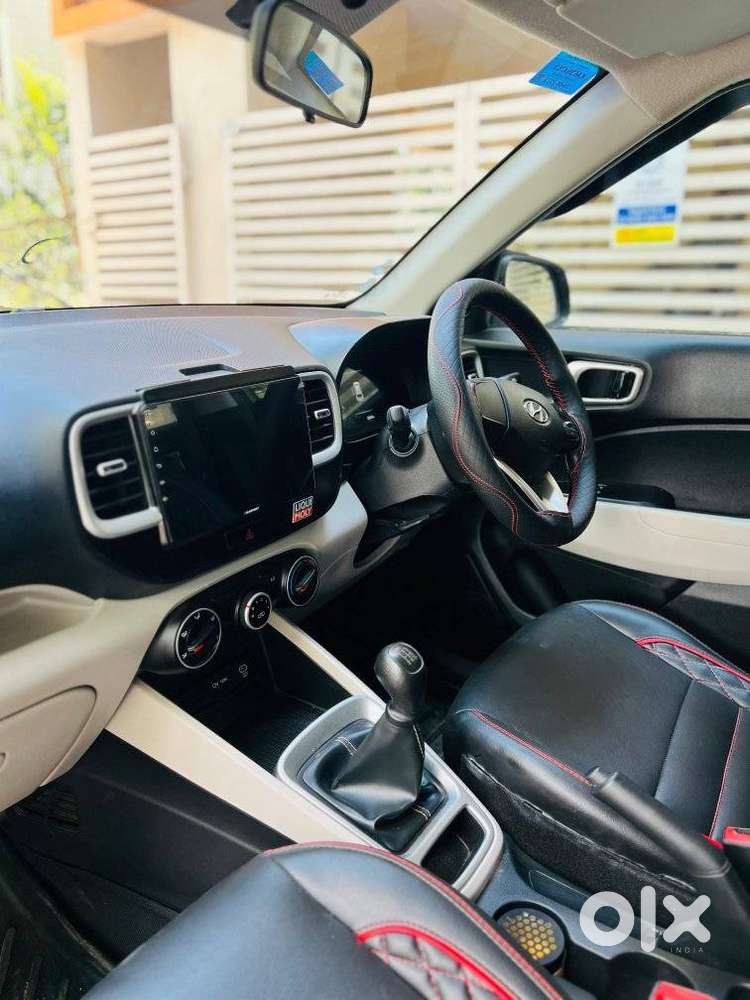 Hyundai Venue E 1.2 Petrol, 2023, Petrol