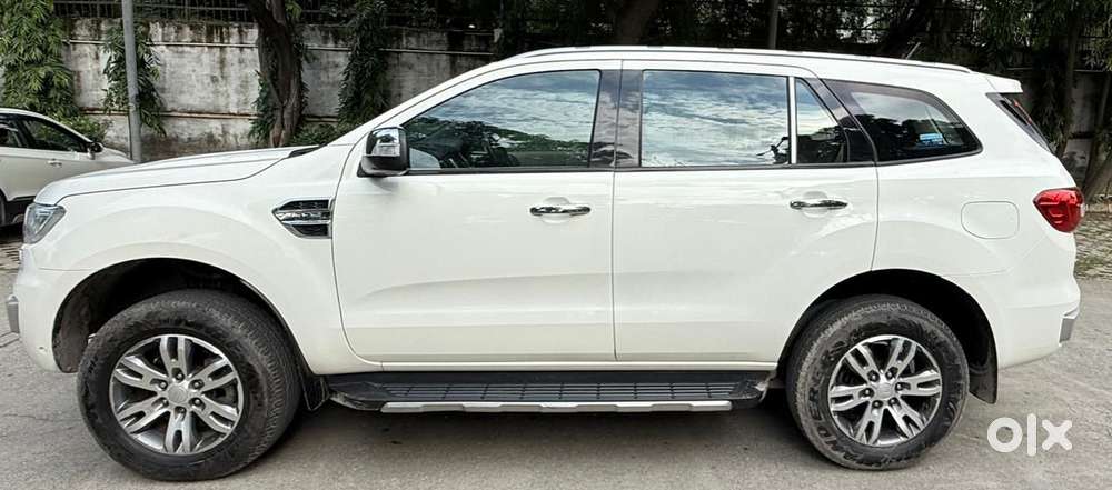 Ford Endeavour 3.2 Titanium At 4x4, 2017, Diesel
