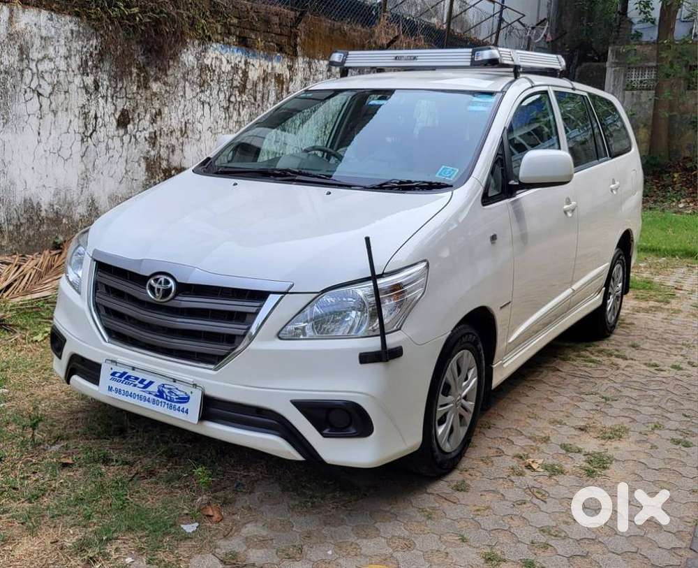Toyota Innova 2.5 G (diesel) 8 Seater, 2013, Diesel
